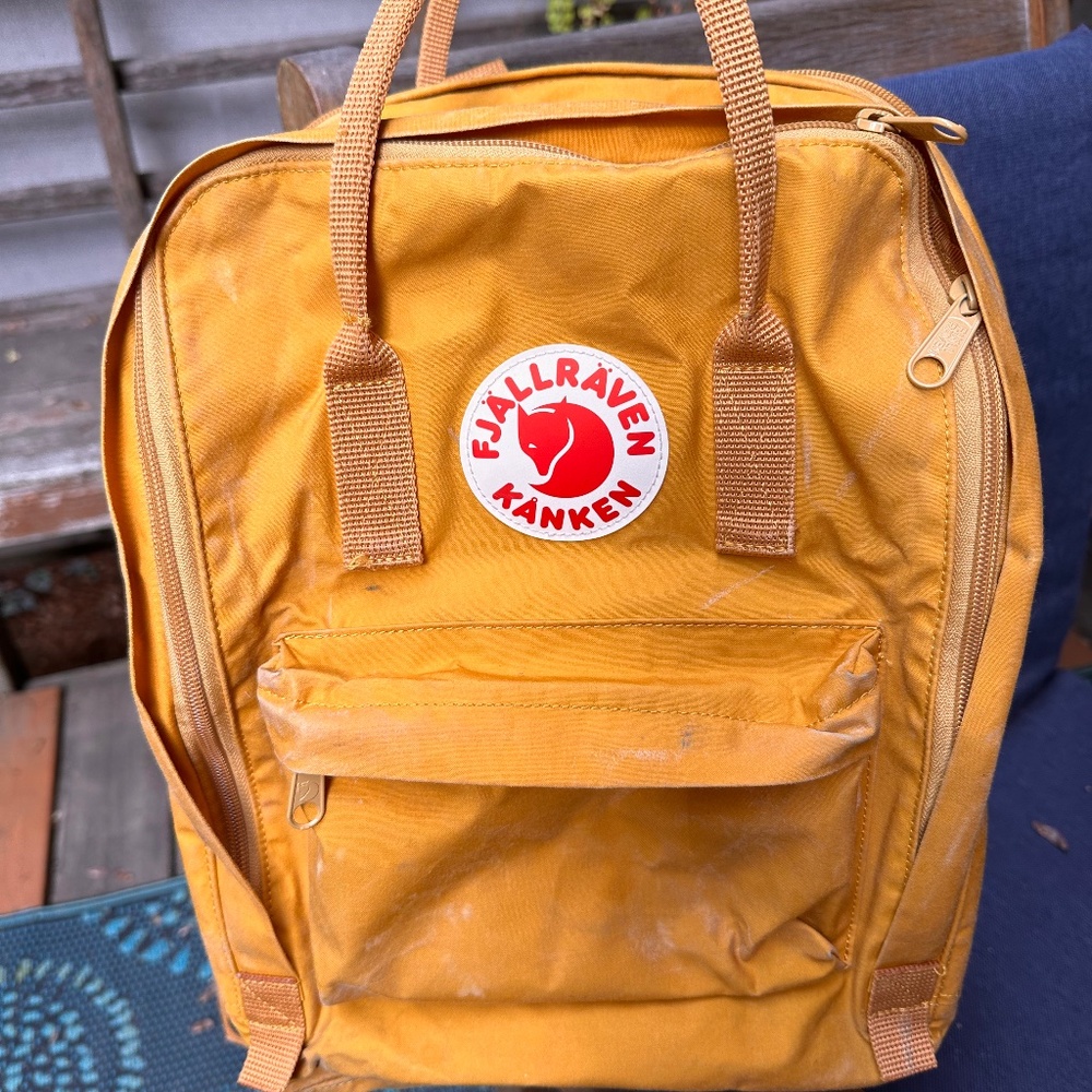 Fjallraven Kanken 15" Laptop Backpack - unisex